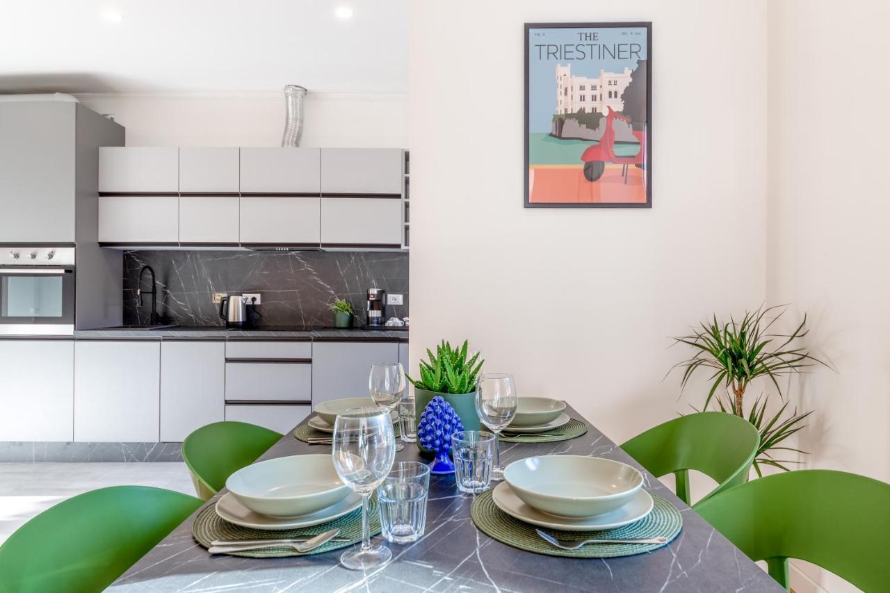 Stylish Apartment - Casa Leone - Center Трієст Екстер'єр фото